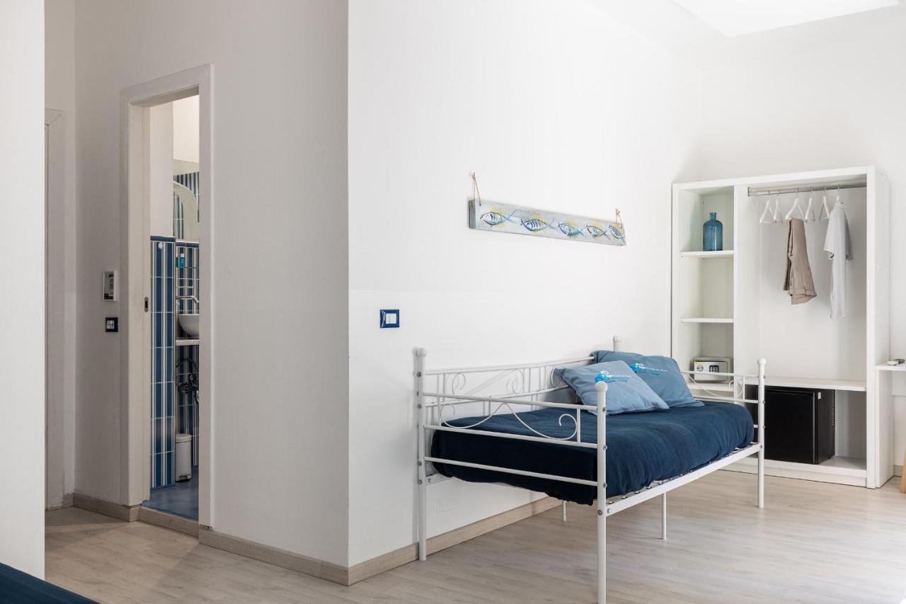 B&B Sapore Di Mare Nel Blu Gaeta Exteriör bild