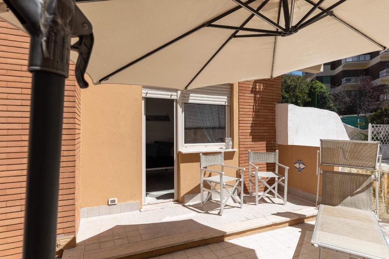 B&B Sapore Di Mare Nel Blu Gaeta Exteriör bild