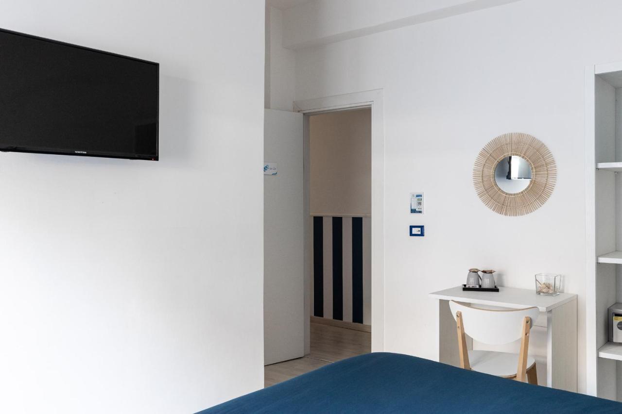 B&B Sapore Di Mare Nel Blu Gaeta Exteriör bild