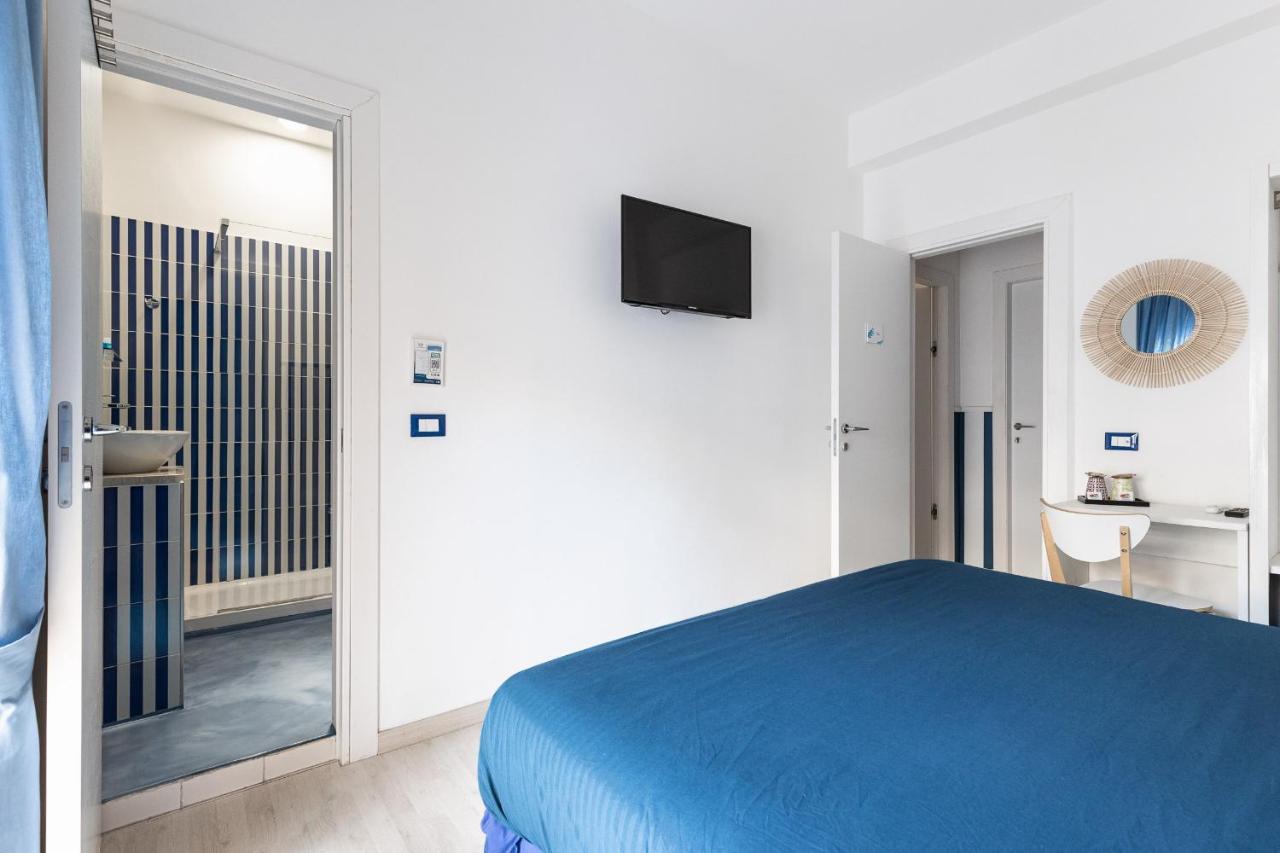 B&B Sapore Di Mare Nel Blu Gaeta Exteriör bild