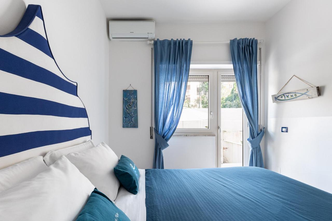 B&B Sapore Di Mare Nel Blu Gaeta Exteriör bild