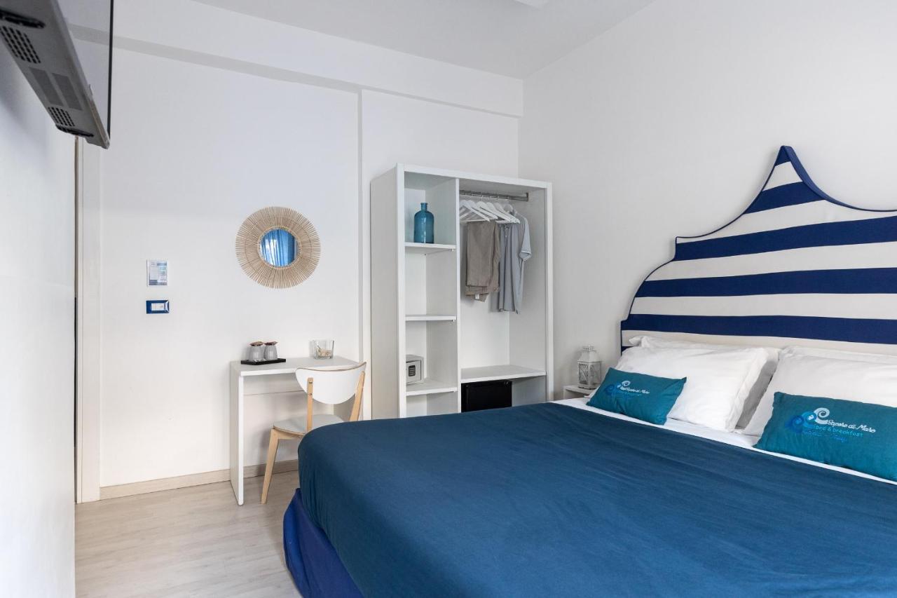 B&B Sapore Di Mare Nel Blu Gaeta Exteriör bild